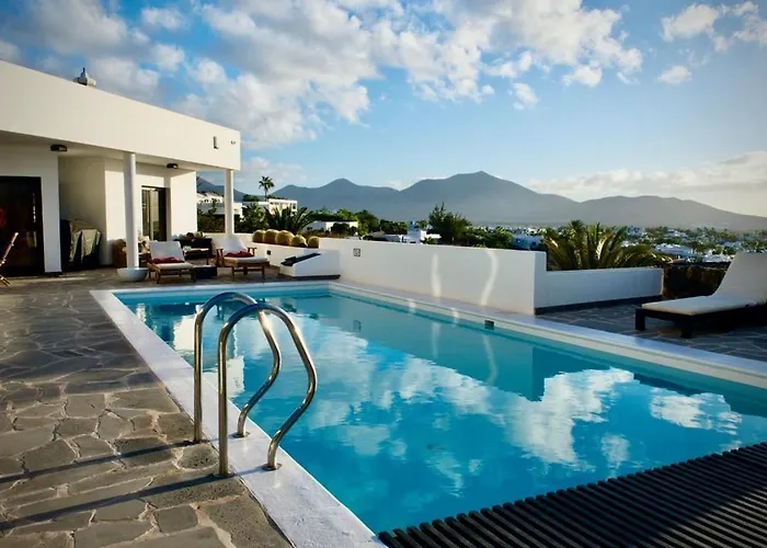 V * Playa Blanca (Lanzarote)