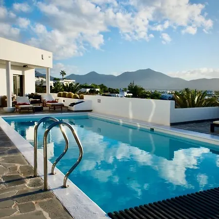 V * Playa Blanca (Lanzarote)